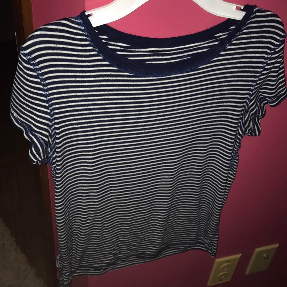 blue striped tee